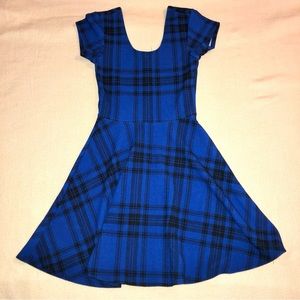 NWOT Planet Gold Blue Black Plaid Mini Dress XS Stretchy Cap Sleeve